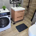 Stunning In Okrug Gornji Apartamento Trogir