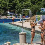 Apartamento Stunning In Okrug Gornji *